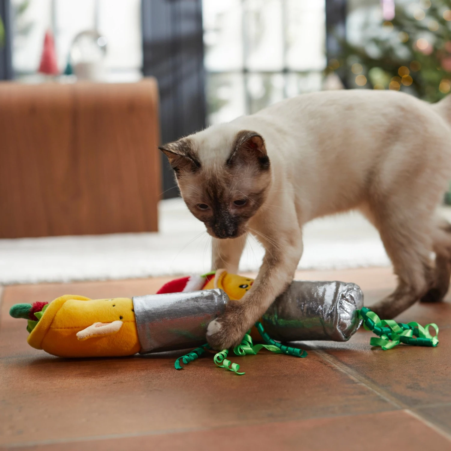 Frisco Holiday Elf Burrito Plush Cat Toy With Catnip, 2 Count 5 Frisco Holiday Elf Burrito Plush Cat Toy With Catnip, 2 Count - Image 3